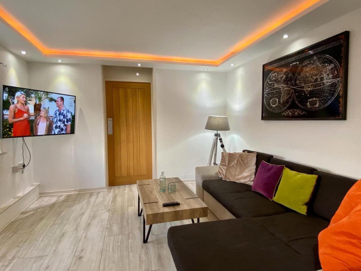 Kennedy House By Blackpool Service Apartments Exterior foto